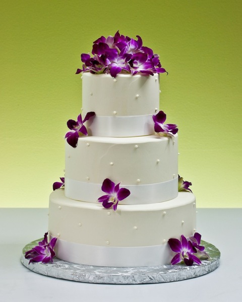Wedding Cake with Orchids Wedding Cake with Orchids