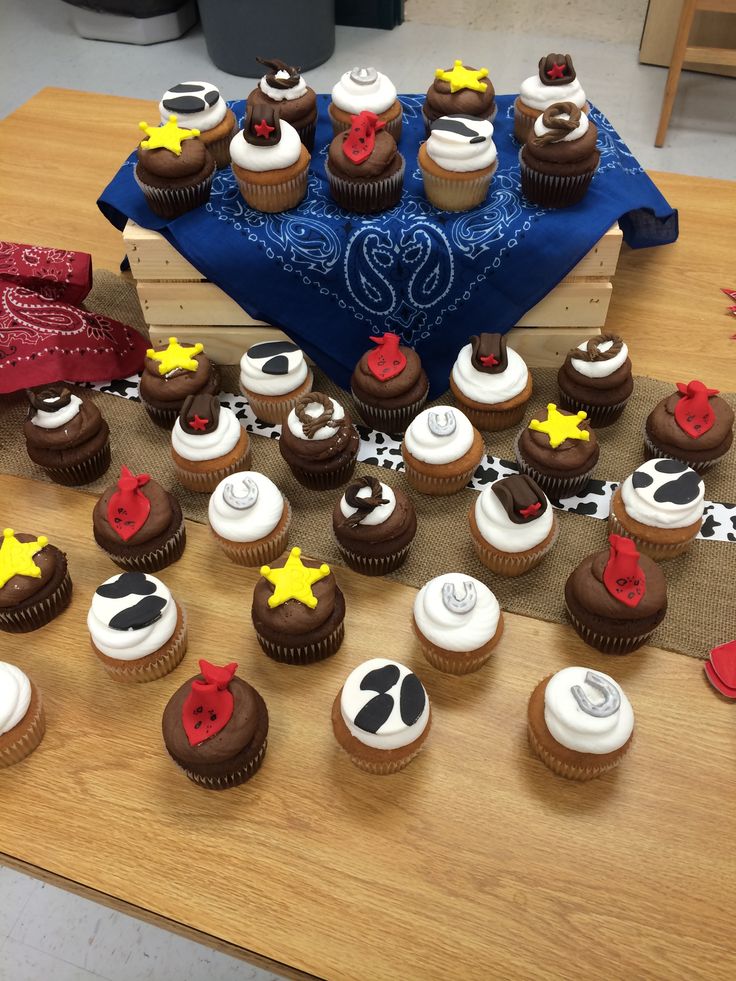 Western Baby Shower Cupcakes Western Baby Shower Cupcakes