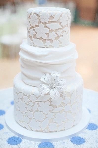 White Lace Wedding Cake