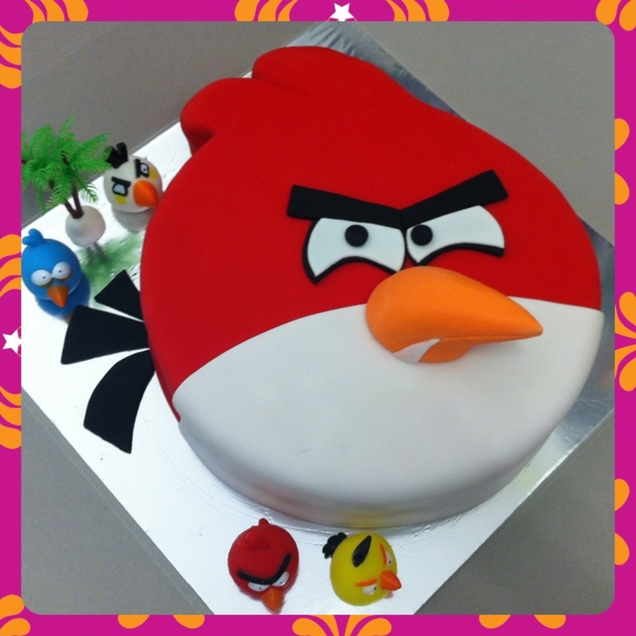 Angry Birds Cake