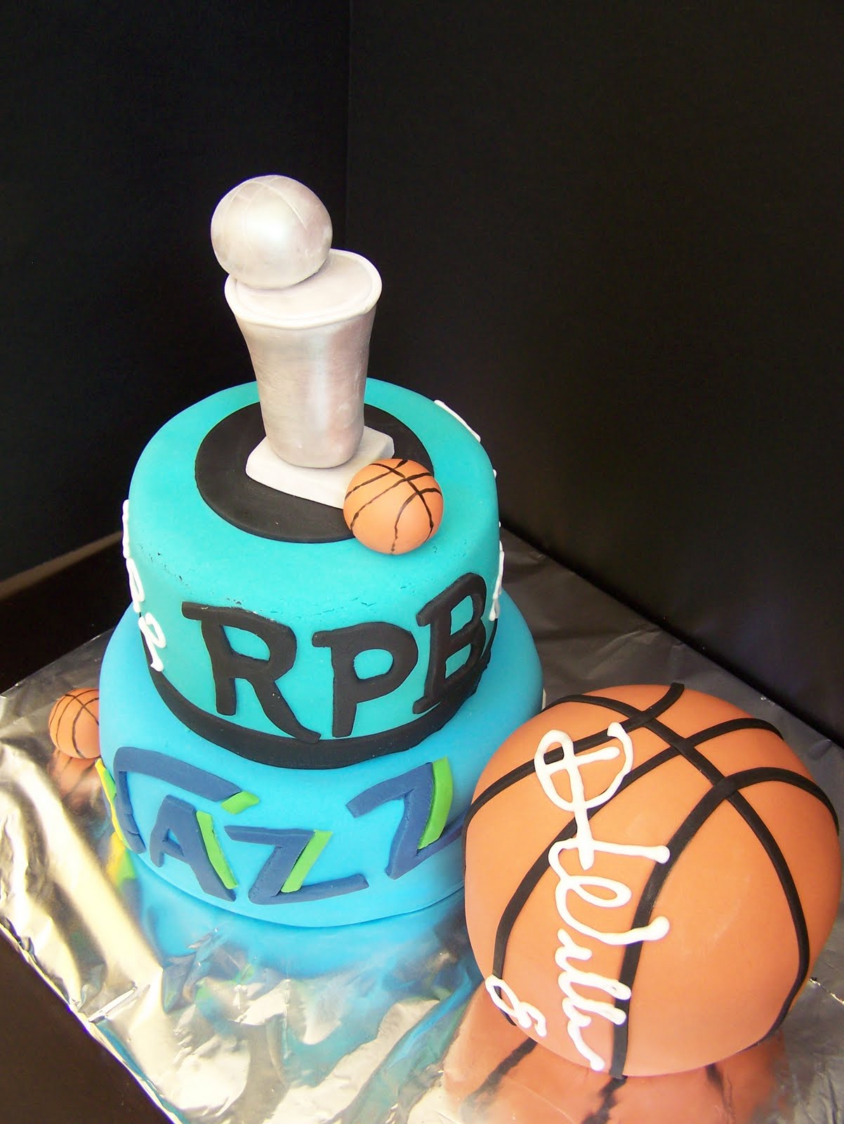 Birthday Cake Basketball Slam Dunk