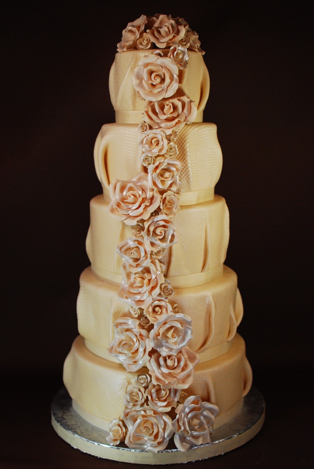 Burlap Wedding Cake with Roses