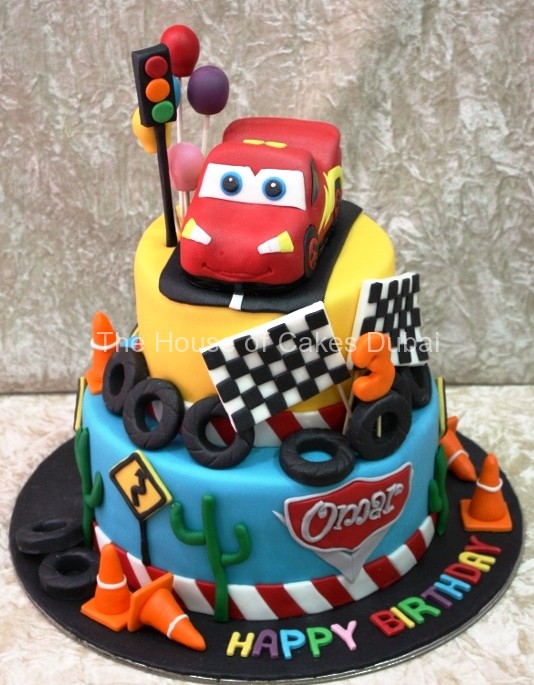 Cars Lightning McQueen Cake