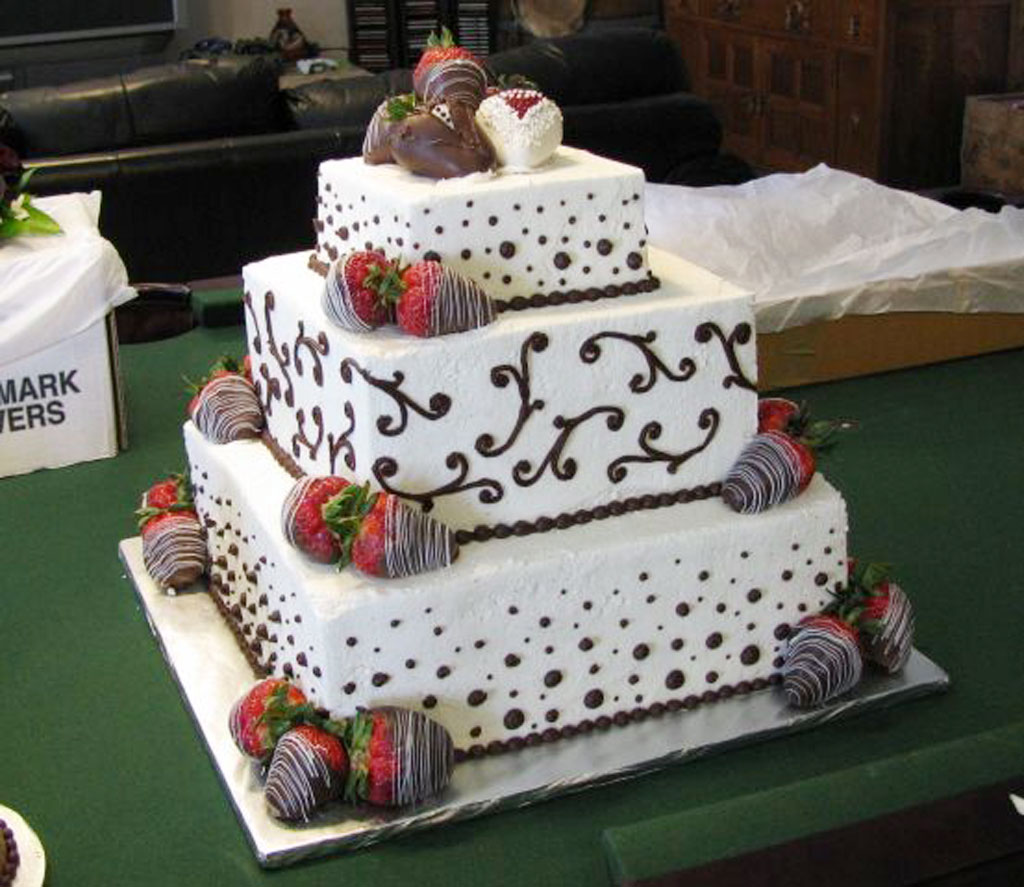 Chocolate Covered Strawberries Wedding Cake