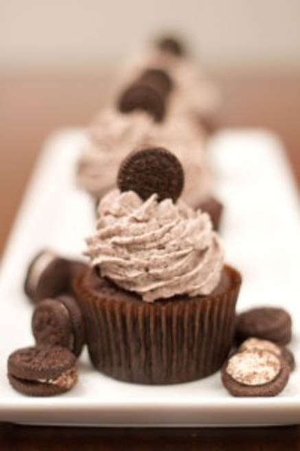 Chocolate Cupcakes with Marshmallow Filling