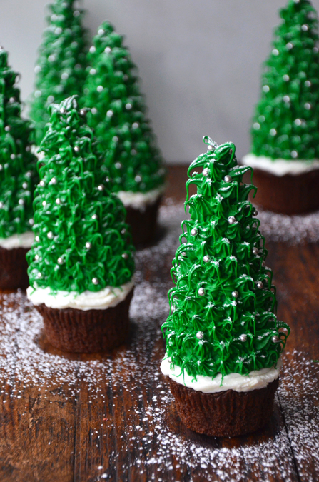 Christmas Tree Cupcakes