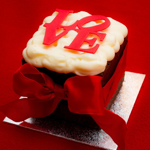 Creative Valentine's Day Cupcakes