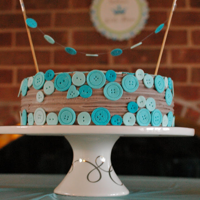 Cute as a Button Baby Shower Cake Idea