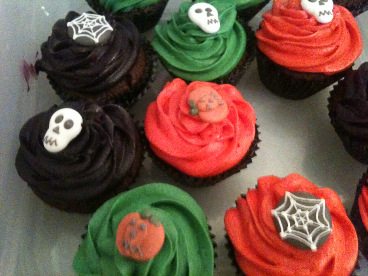 Dark Chocolate Cupcakes Halloween