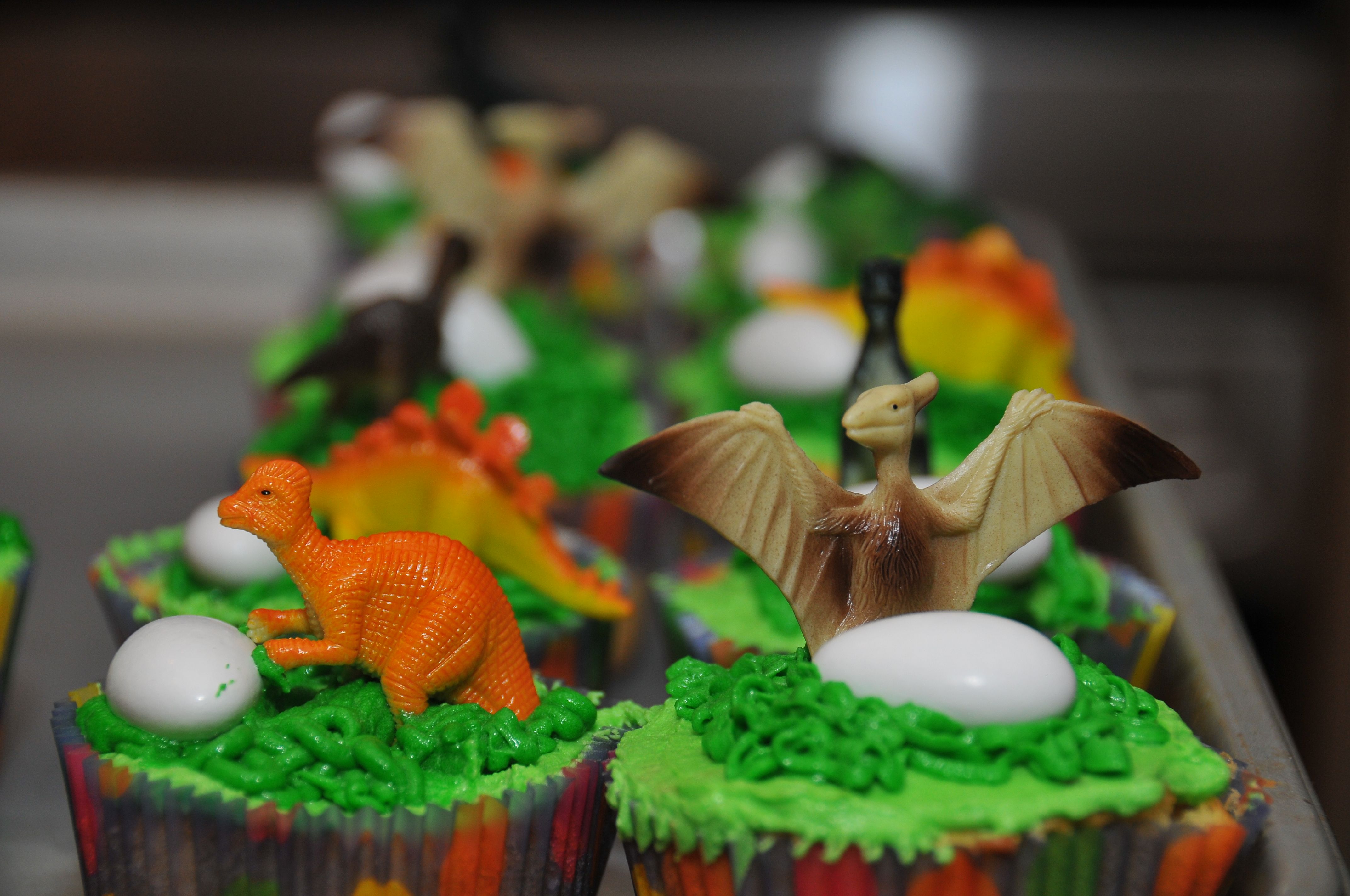 Dinosaur Cupcake Cake