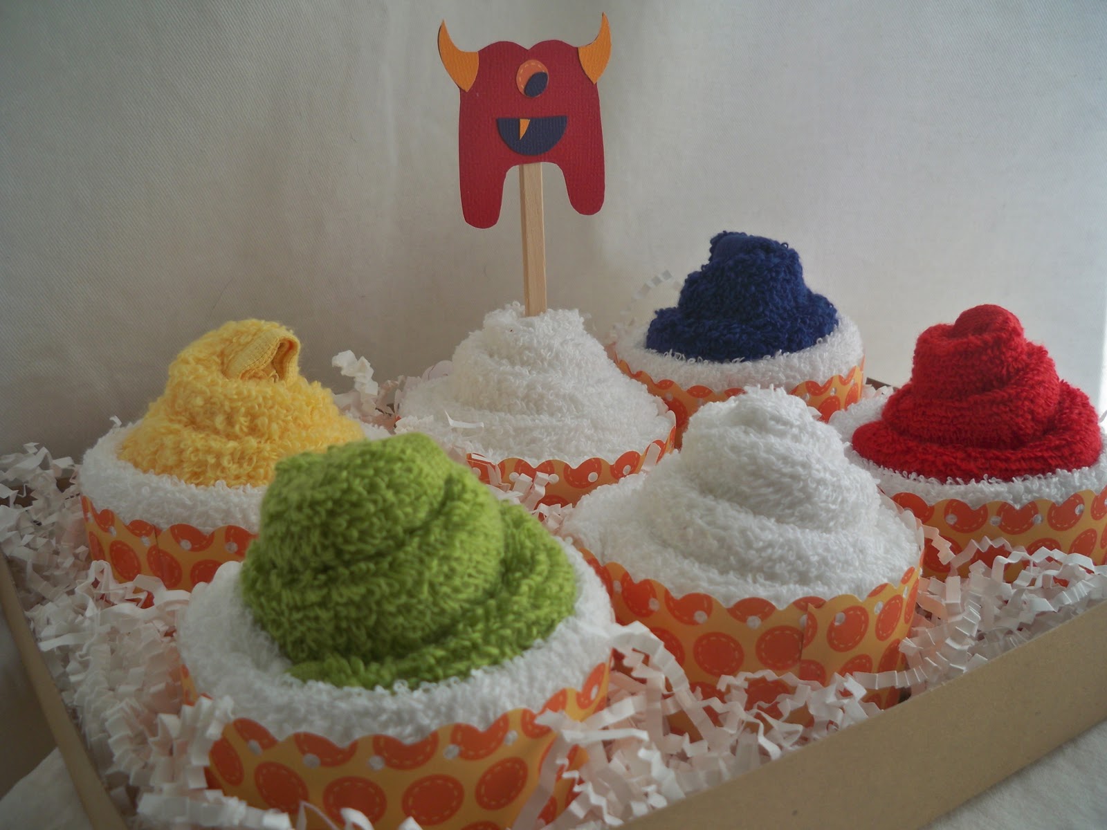 DIY Baby Shower Cupcake Gift Ideas