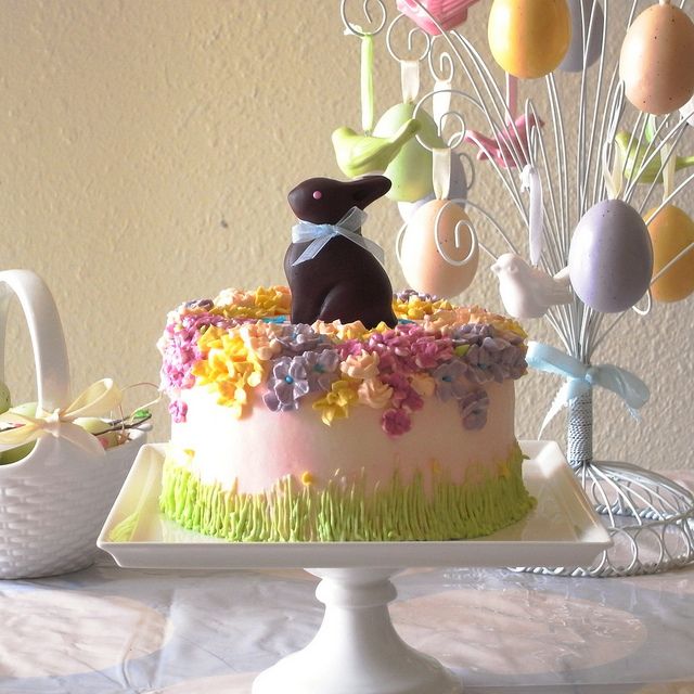 Easter Bunny Cake with Chocolate