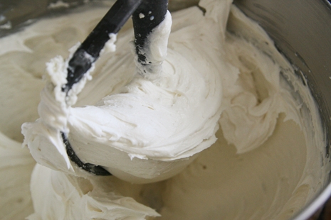 Easy Buttercream Frosting Recipe Easy Buttercream Frosting Recipe