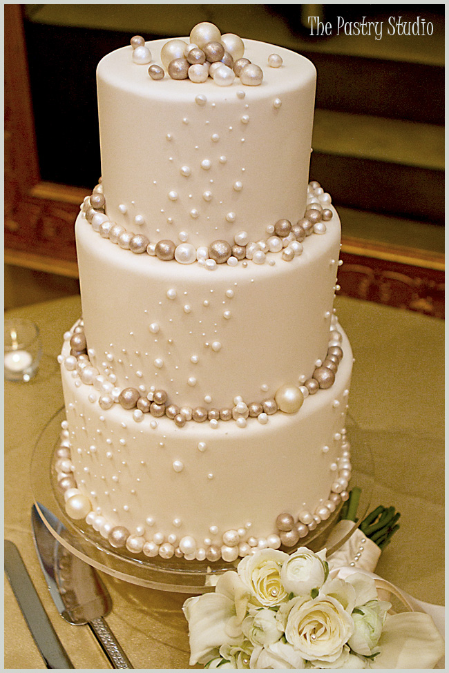Elegant Pearl Wedding Cake