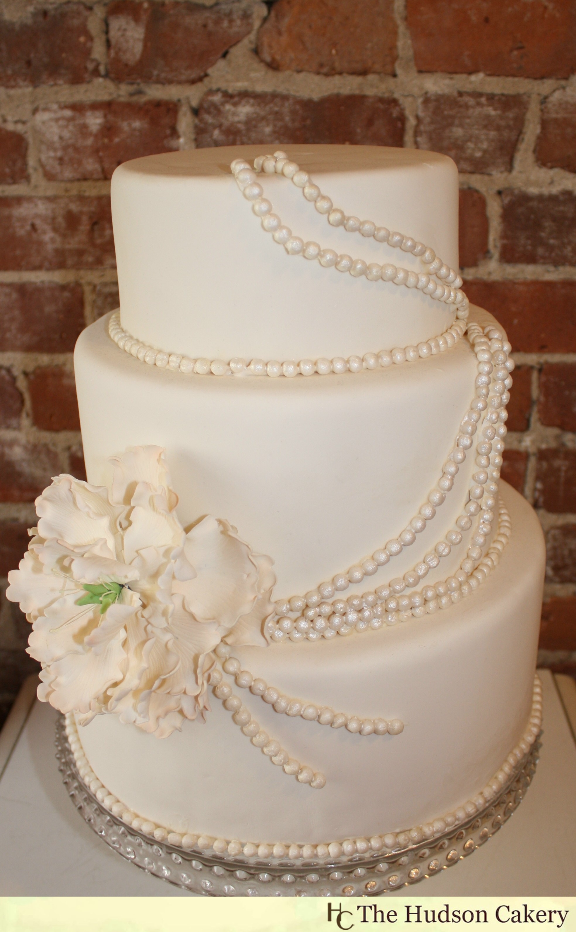 Elegant Wedding Cake Design