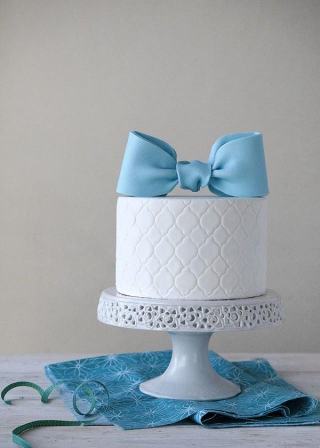 Fondant Bow Cake Topper Fondant Bow Cake Topper