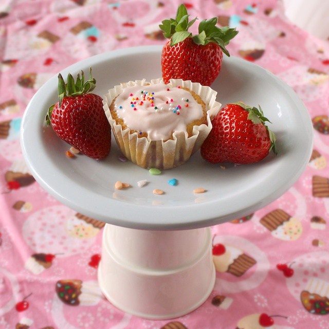 Fresh Strawberry Cupcakes Recipe