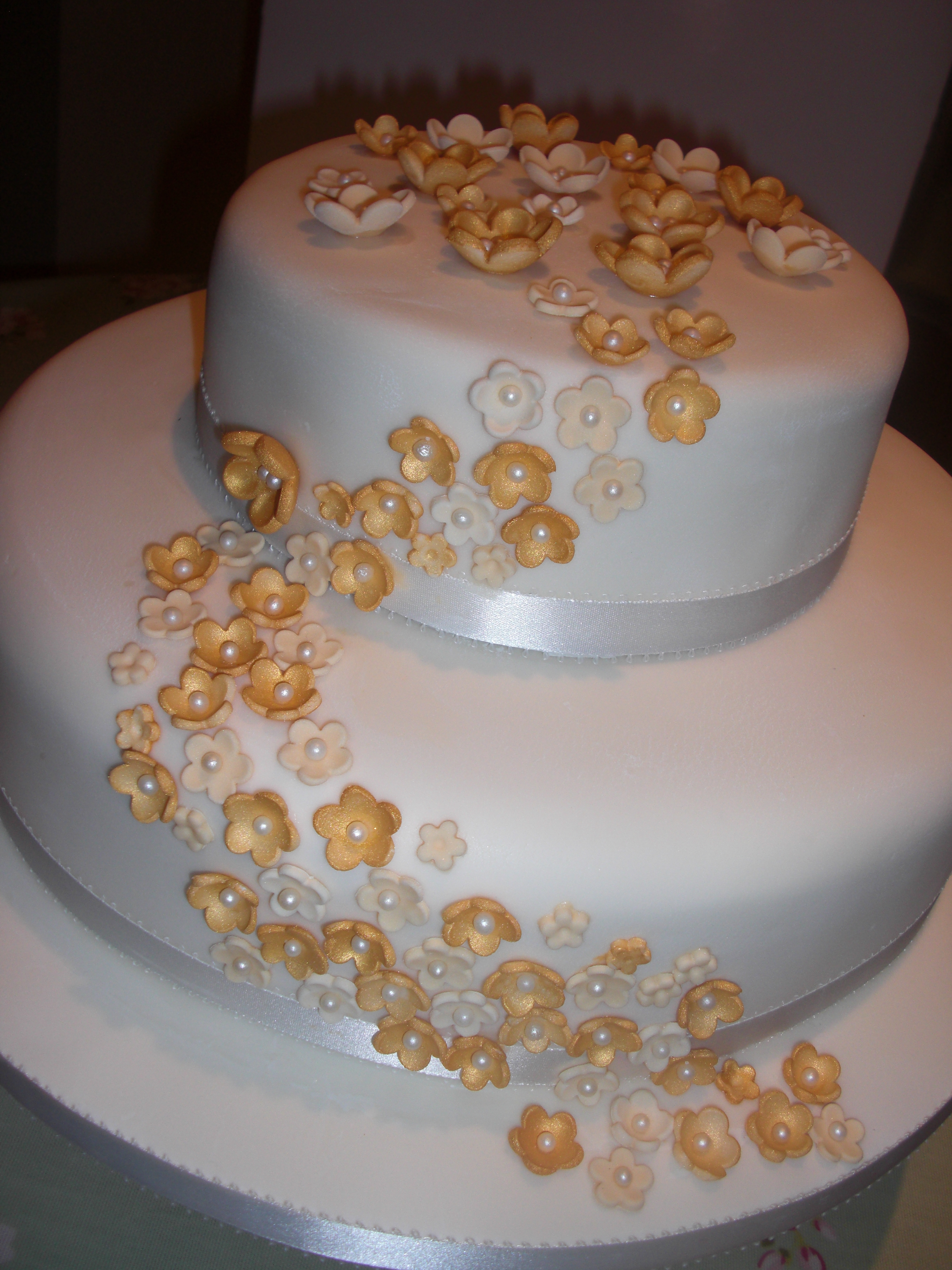 Golden Wedding Anniversary Cake Golden Wedding Anniversary Cake