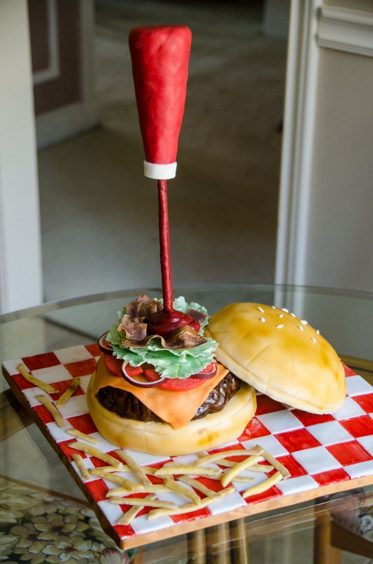 Gravity-Defying Cake Hamburger