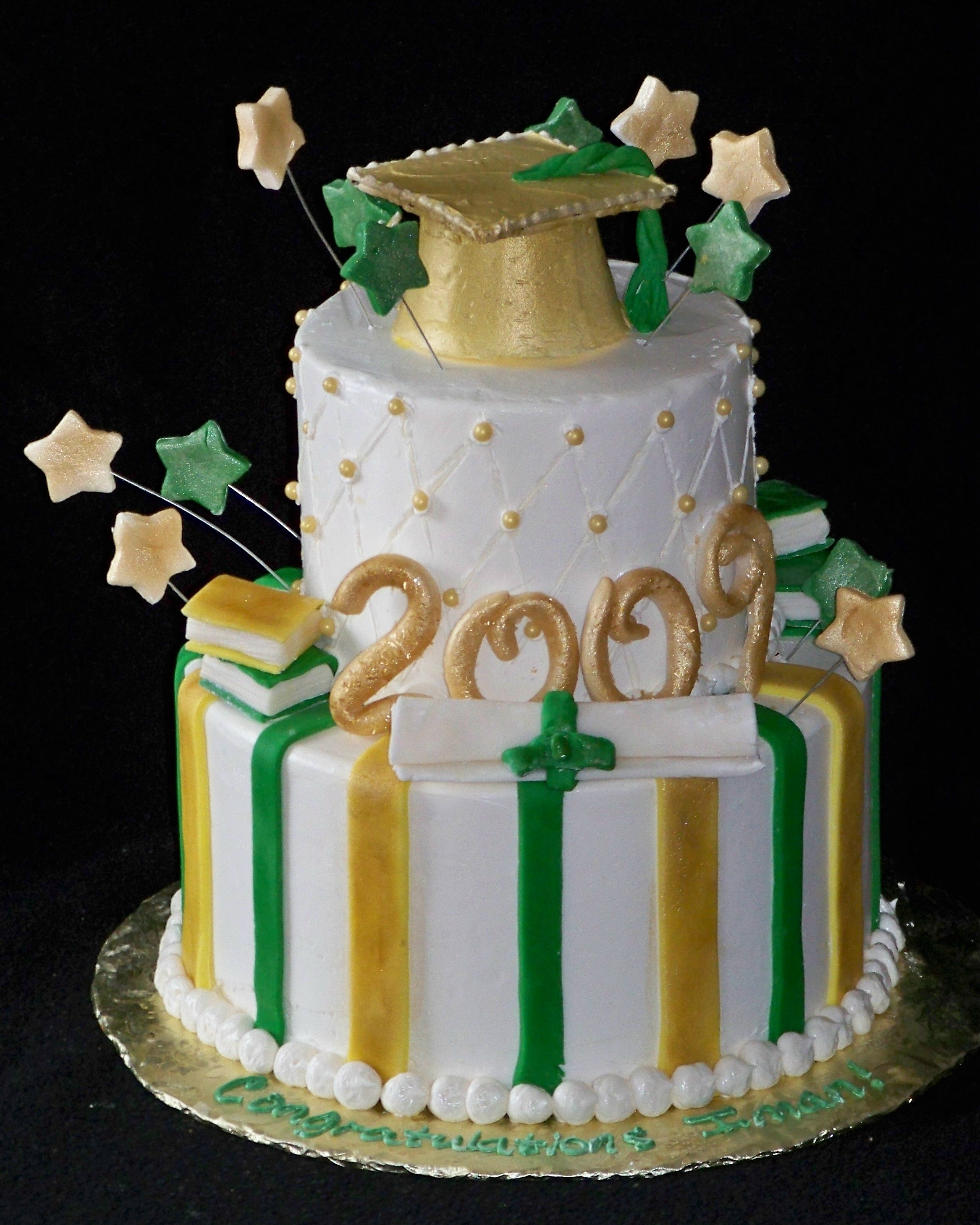 Green and Gold Graduation Cake