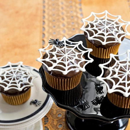 Halloween Spiderweb Cupcakes