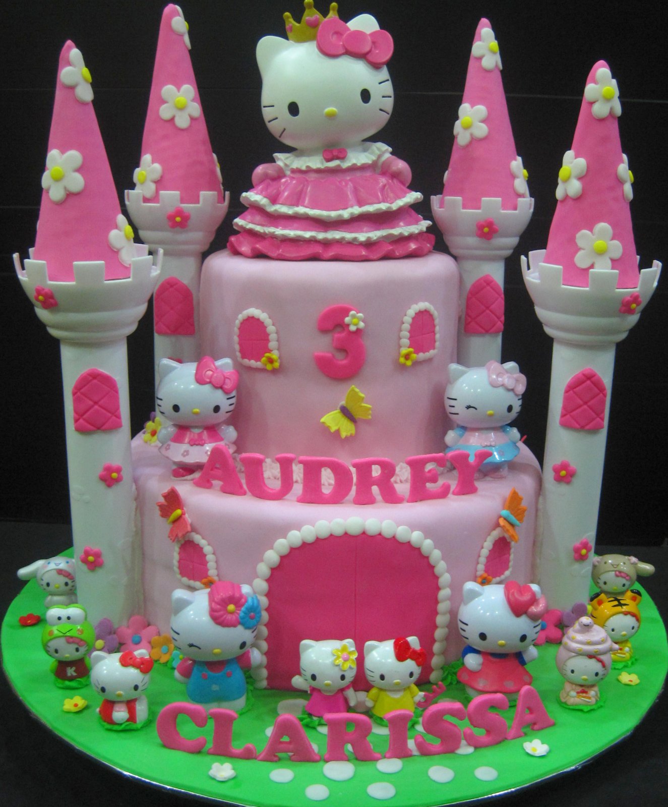 10 Photos of Hello Kitty Castle Cakes