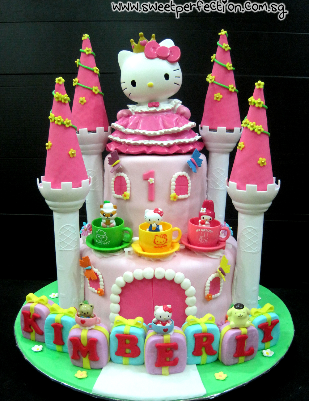 Hello Kitty Castle Cake