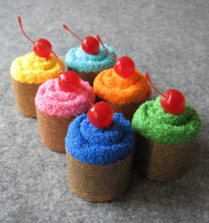 How to Make Wash Cloth Cupcakes