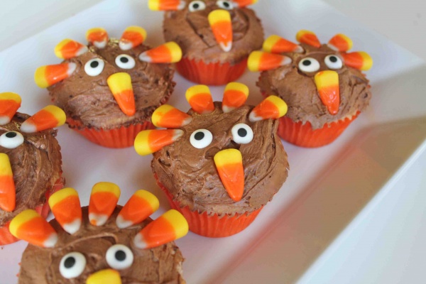 Kids Thanksgiving Turkey Cupcakes