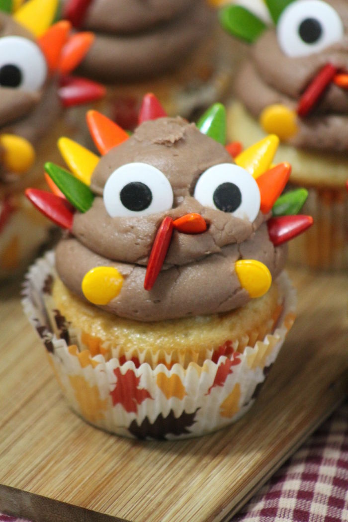 Kids Thanksgiving Turkey Cupcakes