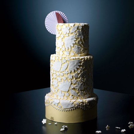 Lace Wedding Cake with Yellow
