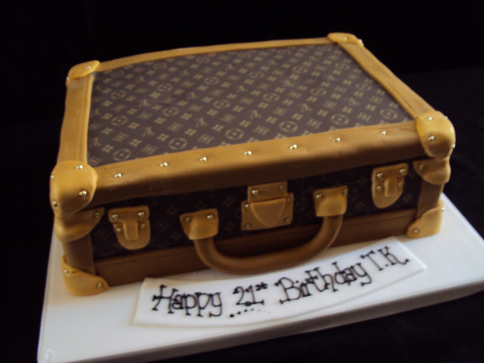 Louis Vuitton Cake