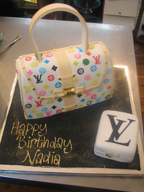 Louis Vuitton Purse Cake Fondant