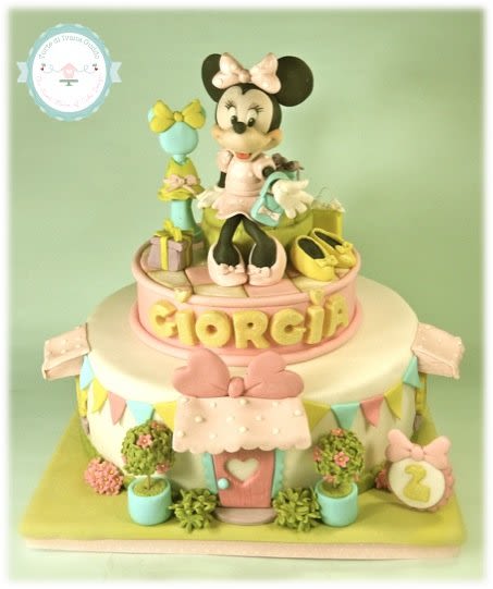 Minnie Mouse Cake