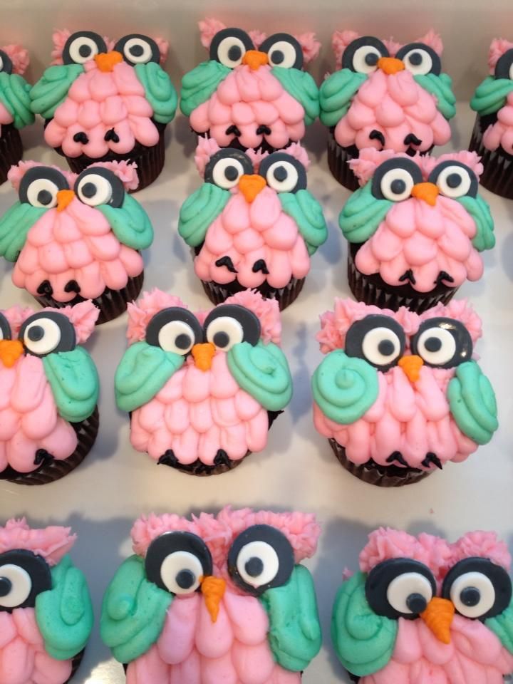 Owl Baby Shower Cupcakes