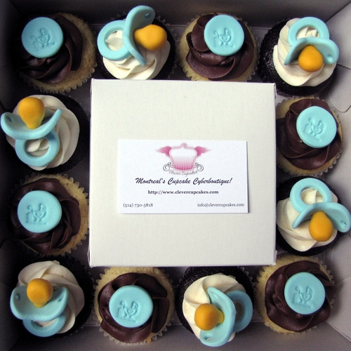 Pacifier Baby Shower Cupcakes Ideas