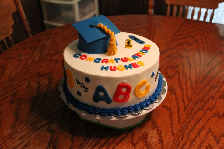 Preschool Graduation Cake Preschool Graduation Cake