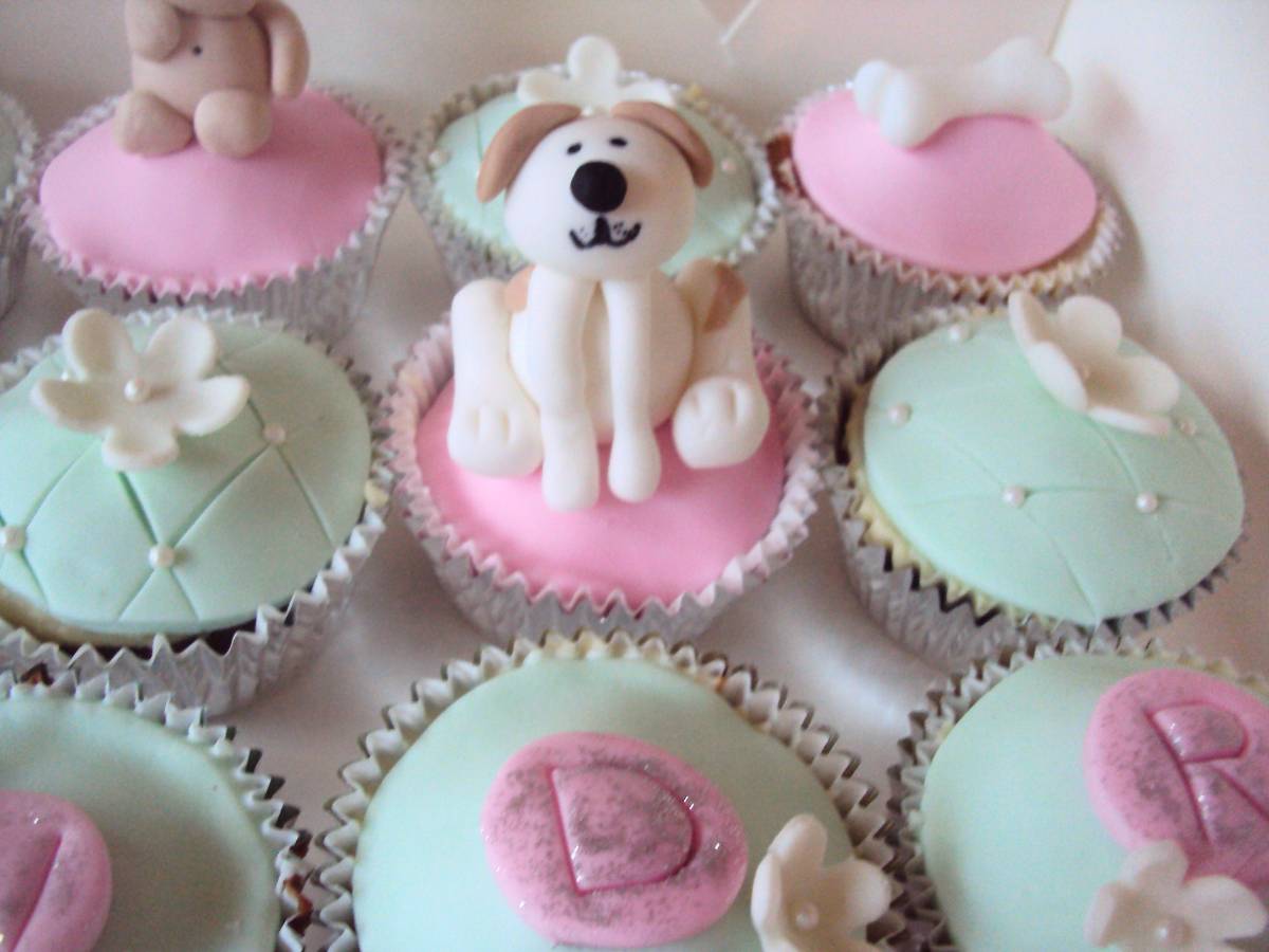 Puppy Dog Cupcake Cake