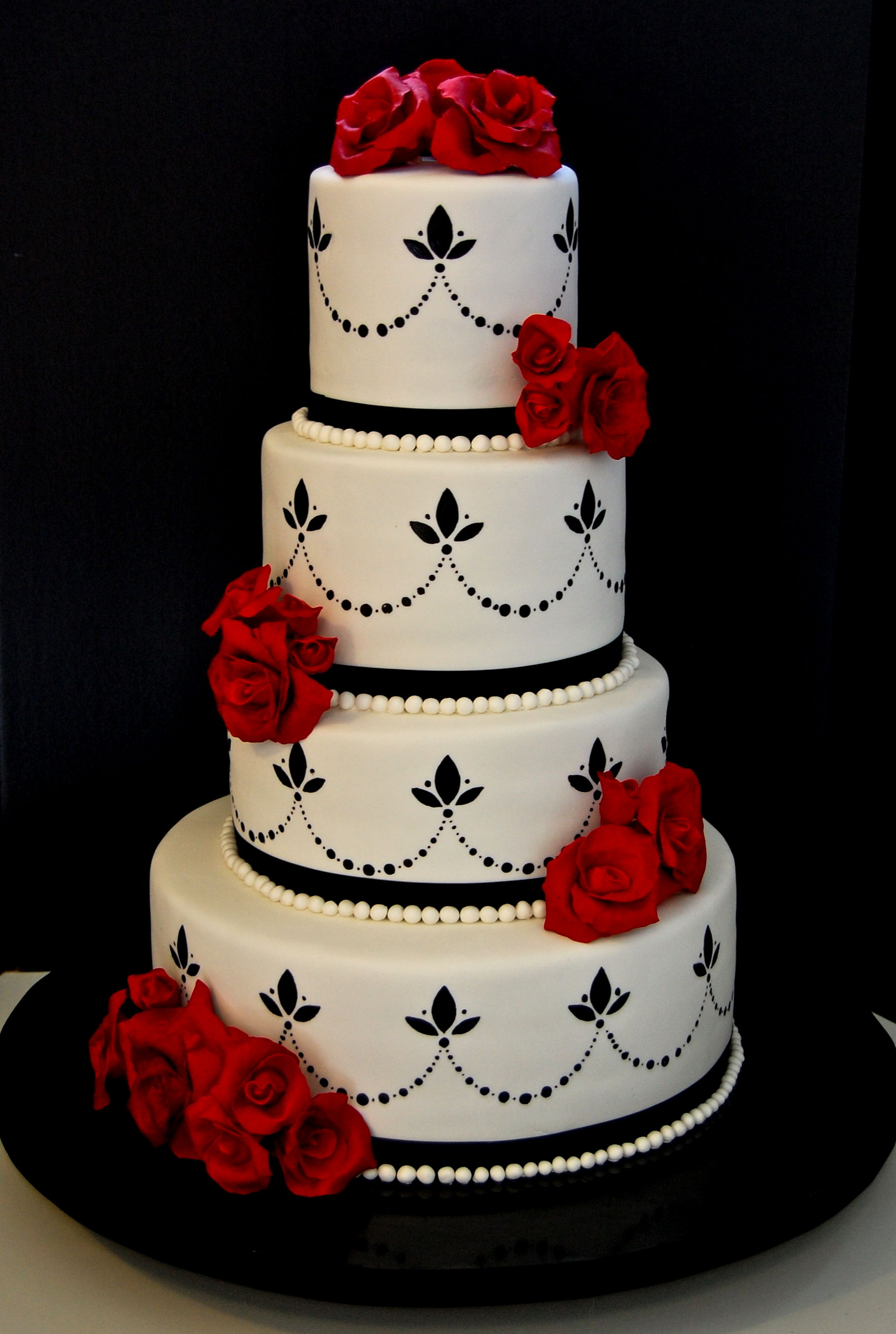 Red White and Black Wedding Cake Red White and Black Wedding Cake