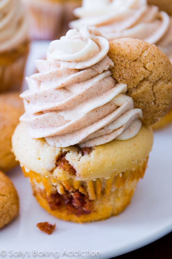 Snickerdoodle Cupcakes with Cinnamon Frosting Snickerdoodle Cupcakes with Cinnamon Frosting