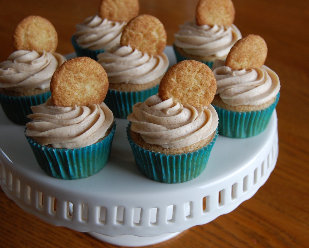 Snickerdoodle Cupcakes with Cinnamon Frosting Snickerdoodle Cupcakes with Cinnamon Frosting