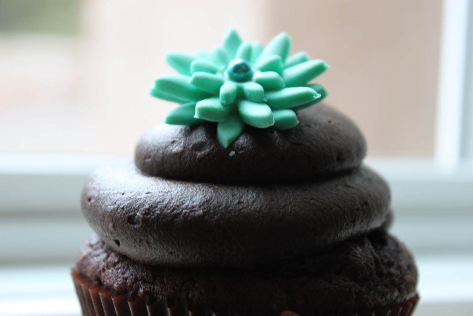 Teal Cupcakes with Frosting