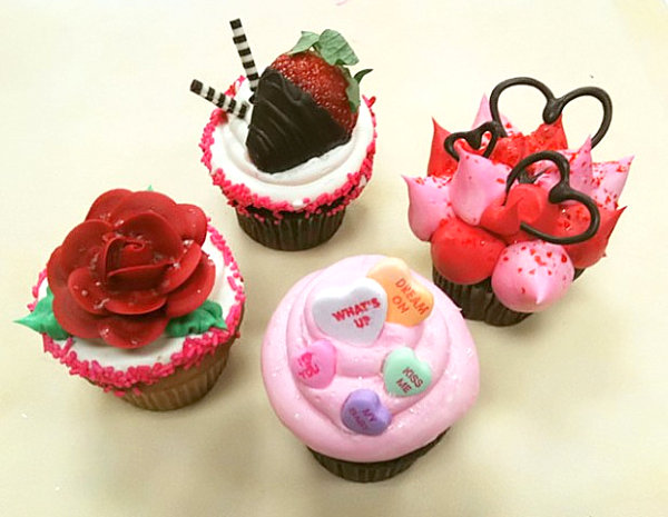 Valentine's Day Cupcakes Valentine's Day Cupcakes