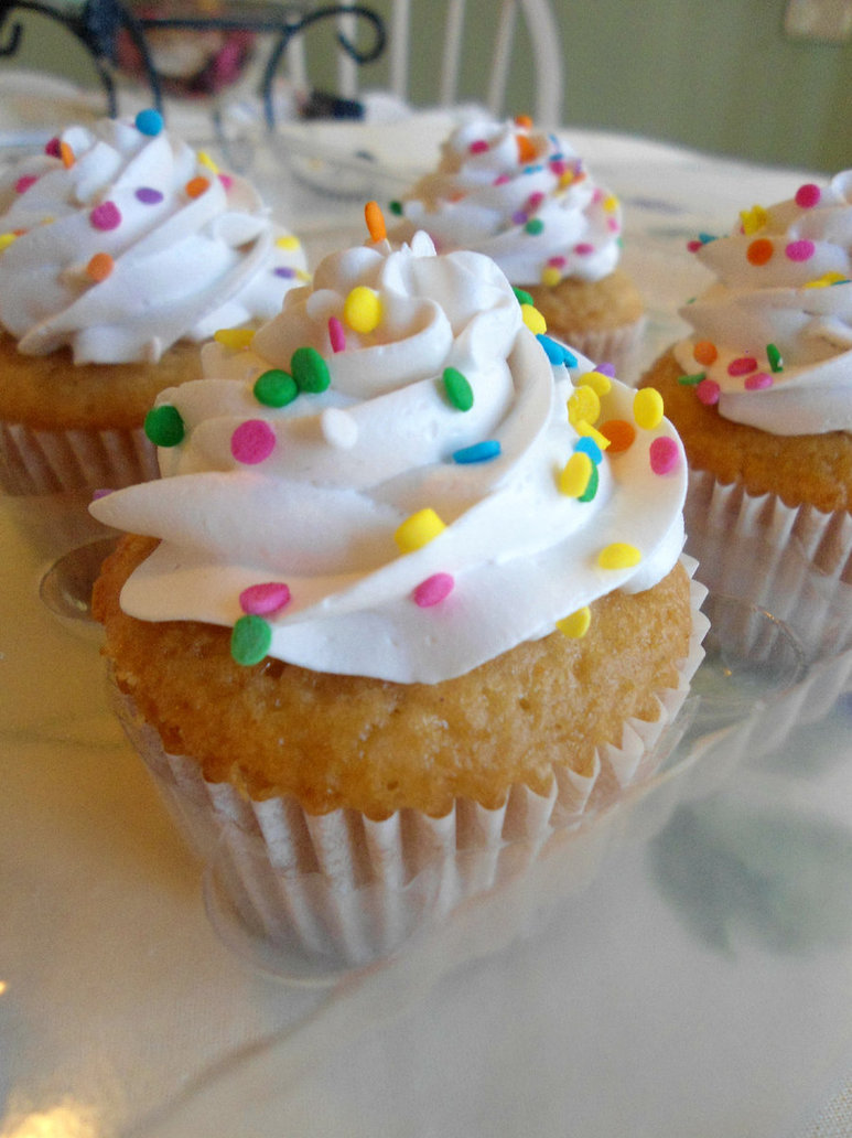 Vanilla Cupcakes with Sprinkles