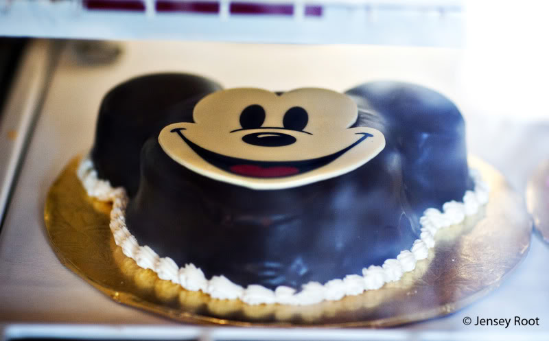 Walt Disney World Mickey Mouse Birthday Cake