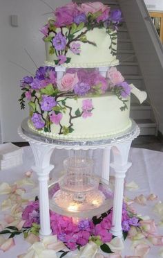 Wedding Cakes with Fountains