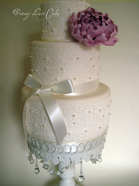 Wedding Cakes with Pearls and Lace Wedding Cakes with Pearls and Lace