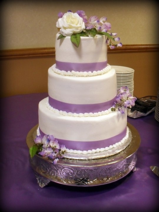 White and Lavender Wedding Cake