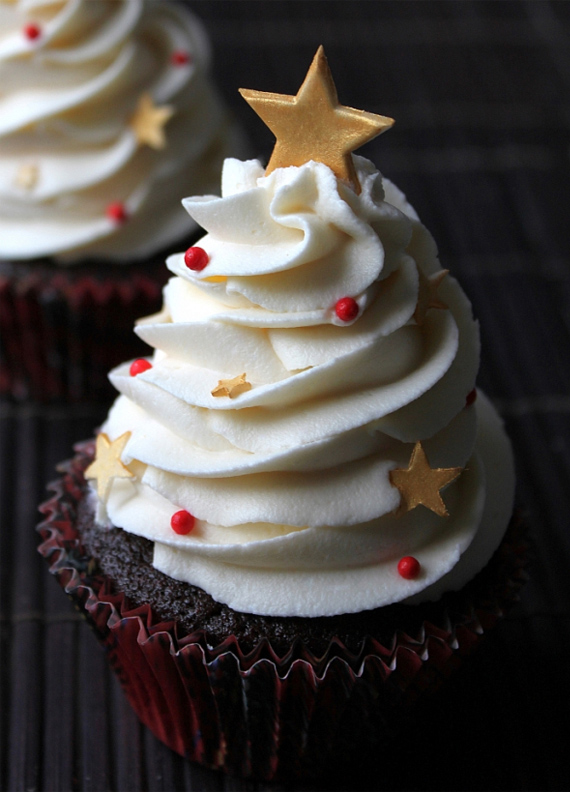 White Christmas Tree Cupcake