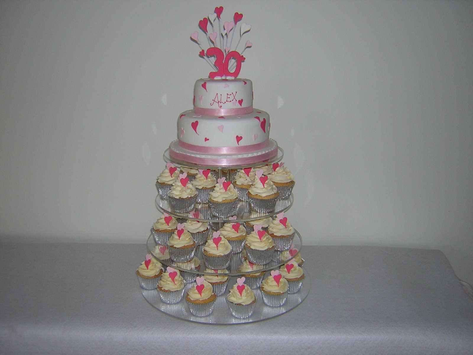 2 Tier Cake with Cupcakes
